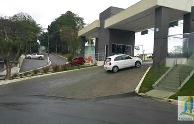 Imagem: O terreno possui 300m² de Área e está localizado em Parque