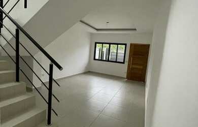 Imagem 10: Casa Duplex em Bairro Nobre / Atibaia