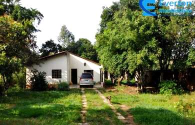 Imagem: A chácara possui 230m² de Área e está localizado em Morada