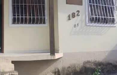 Imagem: A casa em condomínio possui 2 Dormitórios, 1 Banheiro, 1 Vaga