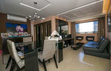 Imagem: O apartamento possui 2 Dormitórios, 2 Banheiros, 2 Vagas na