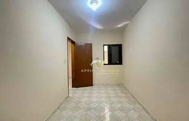 Imagem: A casa possui 2 Dormitórios, 1 Banheiro, 1 Vaga na garagem