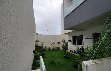 Imagem: A casa em condomínio possui 2 Dormitórios, 2 Banheiros, 2