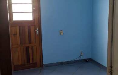 Imagem 6: Casa a venda. 4 Banheirose5 Dormitórios