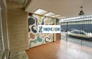 Imagem: A casa possui 3 Dormitórios, 2 Banheiros, 1 Vaga na garagem