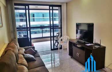 Imagem: O apartamento possui 3 Dormitórios, 2 Banheiros, 2 Vagas na