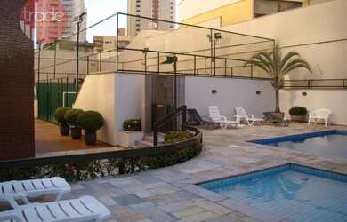 Imagem: O apartamento possui 4 Dormitórios, 3 Banheiros, 3 Vagas na