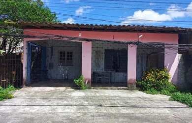 Imagem: A casa em condomínio possui 3 Dormitórios, 1 Banheiro, 1 Vaga