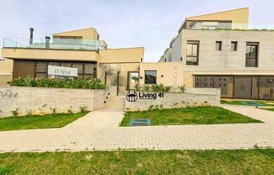 Imagem: A casa em condomínio possui 3 Dormitórios, 3 Banheiros, 2