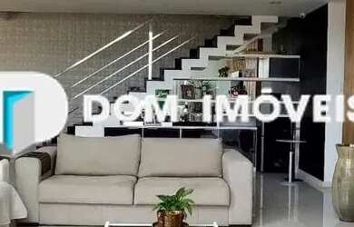 Imagem: A casa em condomínio possui 4 Dormitórios, 3 Banheiros, 4