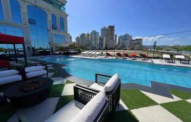 Imagem 10: Apartamento de Luxo em Meia Praia, Itapema, Beira mar