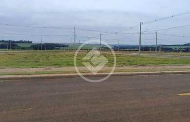 Imagem: O terreno possui 301m² de Área e está localizado em Área