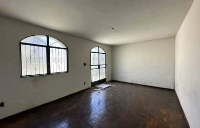 Imagem 4: Casa em Montes Claros, no bairro Todos os Santos, para venda