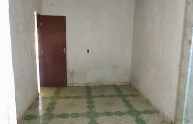 Imagem 8: QR 110 Ótimo Apartamento Terreo com 2 Quartos Escriturado Lado Metrô...