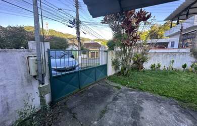 Imagem 16: Casa no Mosela Beira de Rua 100% Plana