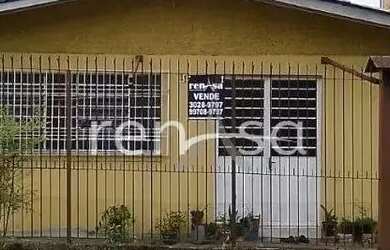 Imagem: A casa possui 5 Dormitórios, 5 Banheiros, 4 Vagas na garagem