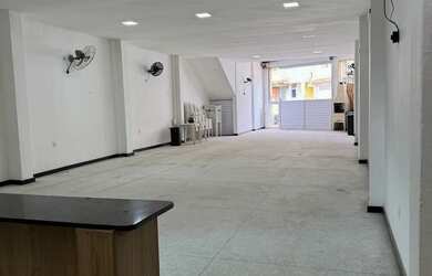 Imagem 6: Alugo galpão espaço anual