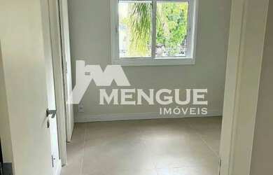 Imagem 11: Apartamento no bairro Jardim Europa em Porto Alegre com 3 quartos e 2 vagas, por R$ 950.00