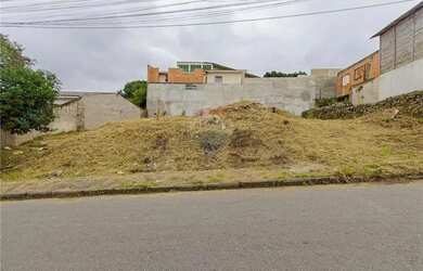 Imagem: O terreno possui 285m² de Área e está localizado em Campina