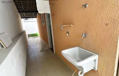 Imagem 6: Casa 4/4 com planejados no condomínio Portão do Sol em Buraquinho