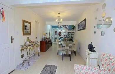 Imagem 8: Casa em Porto Alegre, no bairro Ipanema, com 3 dormitório s , e 3 banheiros,...