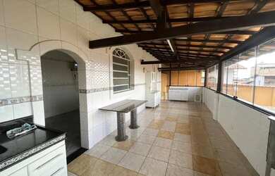 Imagem 10: Casa com 4 quartos para alugar em Contagem