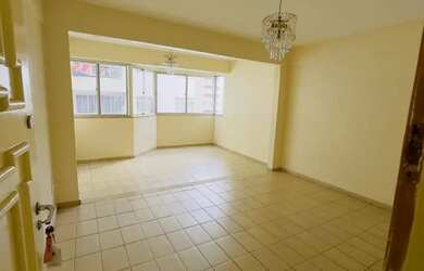 Imagem: O apartamento possui 3 Dormitórios, 2 Banheiros, 1 Vaga na