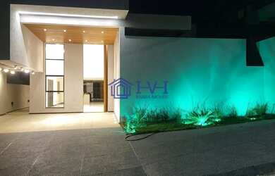 Imagem: A casa em condomínio possui 3 Dormitórios, 3 Banheiros, 4