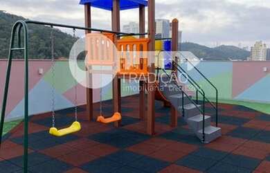 Imagem 2: IMÓVEL NOVO NA PRAIA BRAVA POUCOS METROS DO MAR