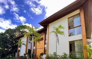 Imagem: A casa em condomínio possui 5 Dormitórios, 5 Banheiros, 5