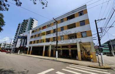 Imagem: O apartamento possui 1 Dormitório, 1 Banheiro, 55m² de Área