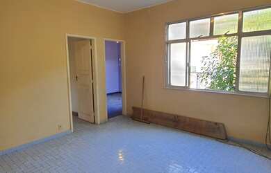 Imagem: O apartamento possui 2 Dormitórios, 2 Banheiros, 100m² de