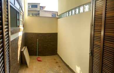 Imagem 4: Casa a venda. Churrasqueira, 60m² de Área, 4 Vagas na garageme2 Dormitórios