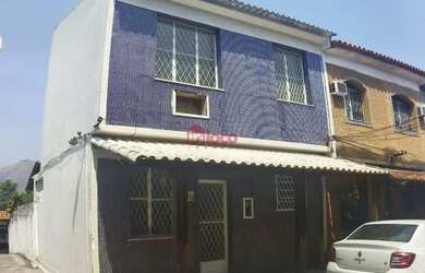 Imagem: A casa possui 2 Dormitórios, 2 Banheiros, 1 Vaga na garagem