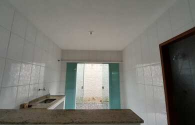 Imagem: A casa possui 1 Dormitório, 1 Banheiro, 40m² de Área e está