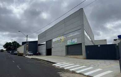 Imagem: O depósito à venda possui e está localizado em Europark