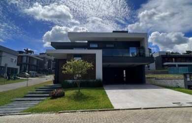 Imagem 1: BENTOALVES aluga fina residência em Condomínio Fechado, 282m2, Caxias...