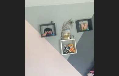 Imagem: A casa possui 2 Dormitórios, 1 Banheiro, 2 Vagas na garagem