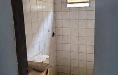 Imagem 4: Casa a venda rápido. Guarda roupa, 2 Vagas na garageme3 Dormitórios