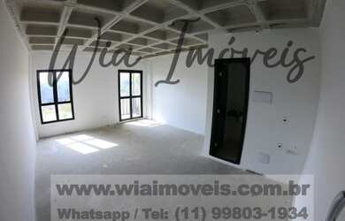 Imagem: O depósito possui 1 Vaga na garagem, 37m² de Área e está