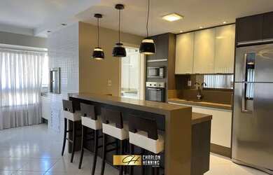 Imagem: O apartamento possui 3 Dormitórios, 2 Banheiros, 2 Vagas na