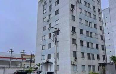 Imagem: O apartamento possui 2 Dormitórios, 1 Banheiro, 2 Vagas na