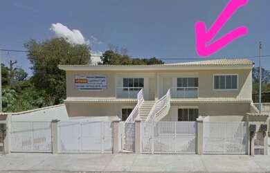 Imagem: A casa em condomínio possui 3 Dormitórios, 2 Banheiros, 1