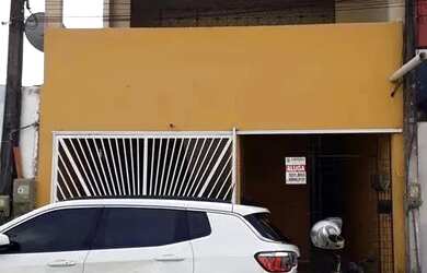 Imagem: A casa possui 1 Dormitório, 1 Banheiro, 40m² de Área e está