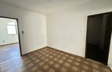 Imagem 3: Casa em Montes Claros, no bairro Todos os Santos, para venda