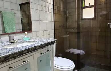 Imagem 16: Vendo apartamento com quatro quartos, sendo duas suítes, duas salas,...