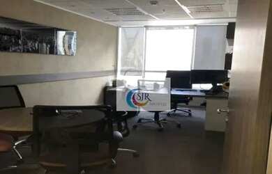 Imagem 10: Conjunto mobiliado de 521 m² com 16 vagas