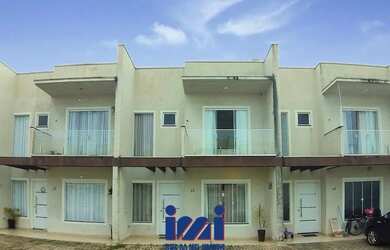 Imagem: A casa possui 3 Dormitórios, 3 Banheiros, 2 Vagas na garagem