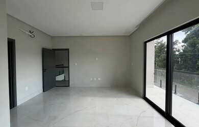 Imagem 7: Vivenda das Marinas - Casa Duplex com 3 suítes de construção climatizada...