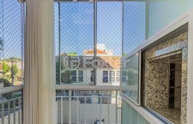 Imagem 3: Imóvel para venda semi-mobiliado com 2 quartos, 1 vaga em Teresópolis...